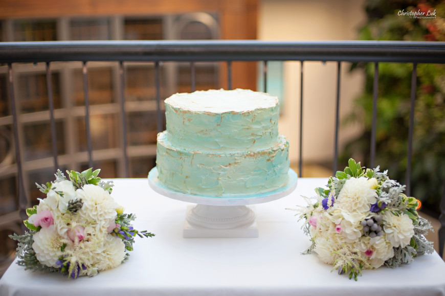 Christopher Luk 2013 - Grace and Victor's Wedding - Sassafraz Restaurant Yorkville Royal Ontario Museum Downtown Toronto Event Photographer - Teal Turquoise Blue and Gold Cake Flowers