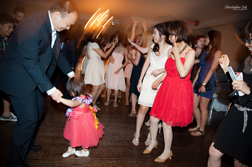 Christopher Luk 2014 - Sarah and Alex's Wedding - Trinity Presbyterian Church York Mills Alexander Muir Memorial Gardens Park Estates of Sunnybrook - Toronto Wedding Event Photographer - Candid Natural Relaxed Photojournalistic Dancing Party Partying Toddler Child Dance Floor