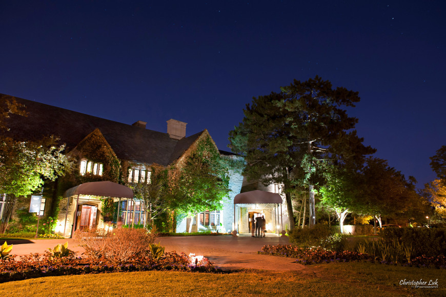 Christopher Luk 2014 - Sarah and Alex's Wedding - Trinity Presbyterian Church York Mills Alexander Muir Memorial Gardens Park Estates of Sunnybrook - Toronto Wedding Event Photographer - Cocktail Dinner Reception Venue Vaughan Estate Long Exposure Evening Nighttime Starlight Stars Twilight