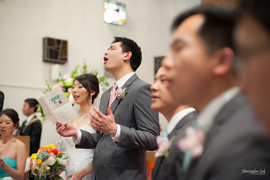 Christopher Luk 2014 - Heidi and Ming-Yun's Wedding - Courtyard Marriott Markham Thornhill Presbyterian Church Chinese Cuisine - Bride and Groom Ceremony Natural Candid Photojournalistic Singing Worship