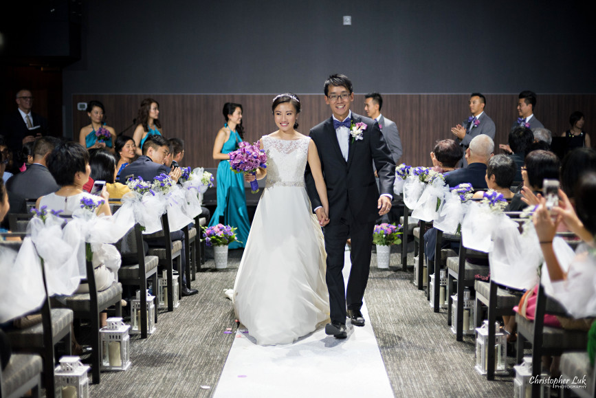 Fall Autumn Wedding Universal EventSpace ByPeterAndPauls Candid Photojournalistic Documentary Natural Ceremony Bride Groom Aisle Walk