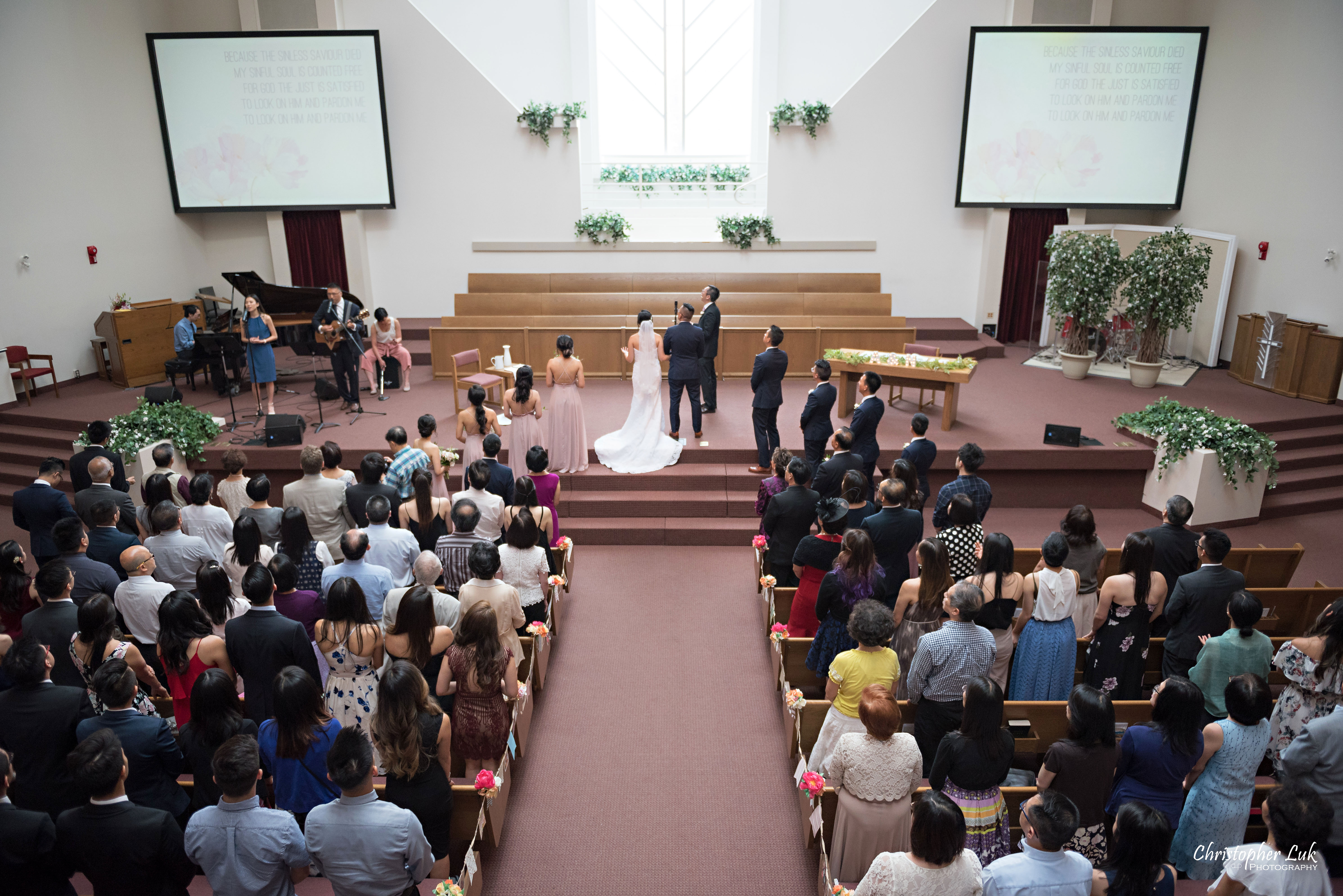 Christopher Luk - Toronto Wedding Photographer - Markham Chinese Baptist Church MCBC Christian Ceremony - Natural Candid Photojournalistic Bride Groom Friends Family Guests Congregation Wide Sanctuary Worship Centre Balcony