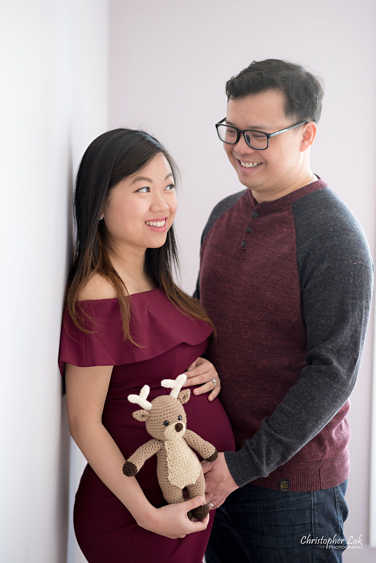 Christopher Luk Toronto Wedding Family Maternity Photographer - Markham Richmond Hill Toronto Natural Candid Photojournalistic Mom Dad Husband Wife Baby Bump Baby Pregnant Pregnancy Stuffed Animal Moose Elk