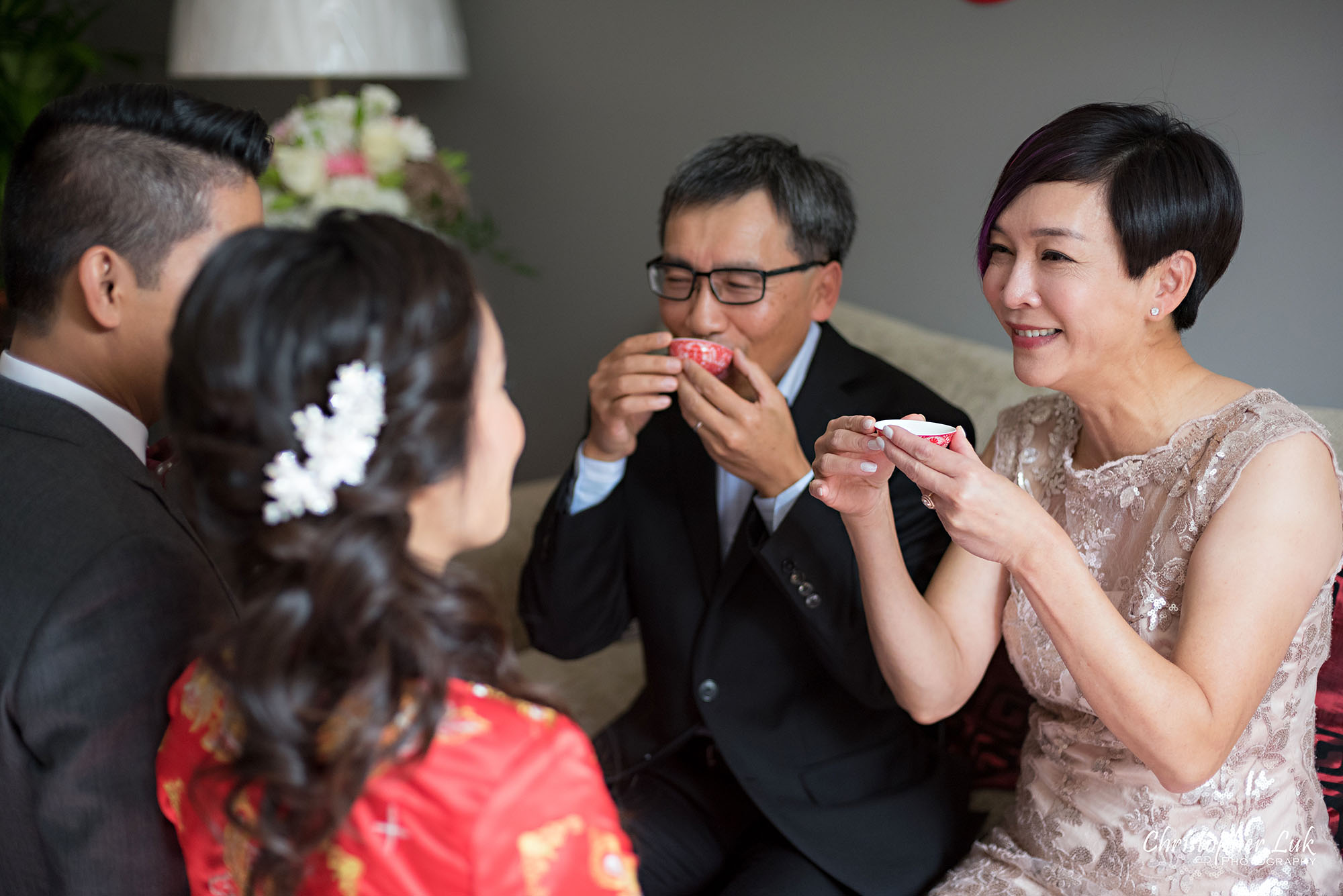 Christopher Luk Photography Toronto Wedding Photographer Chinese Tea Ceremony Bride Groom Mother Father Candid Natural Photojournalistic Happy Smile