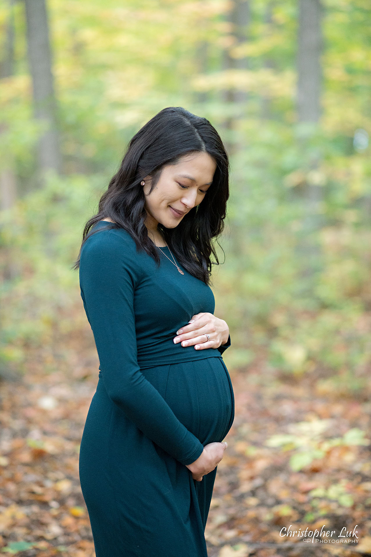 Markham Pregnancy Photos Pictures Toronto Maternity Photographer Mother Motherhood Baby Bump Candid Natural Photojournalistic Forest Trail Fall Autumn Leaves Portrait Mommy Mom