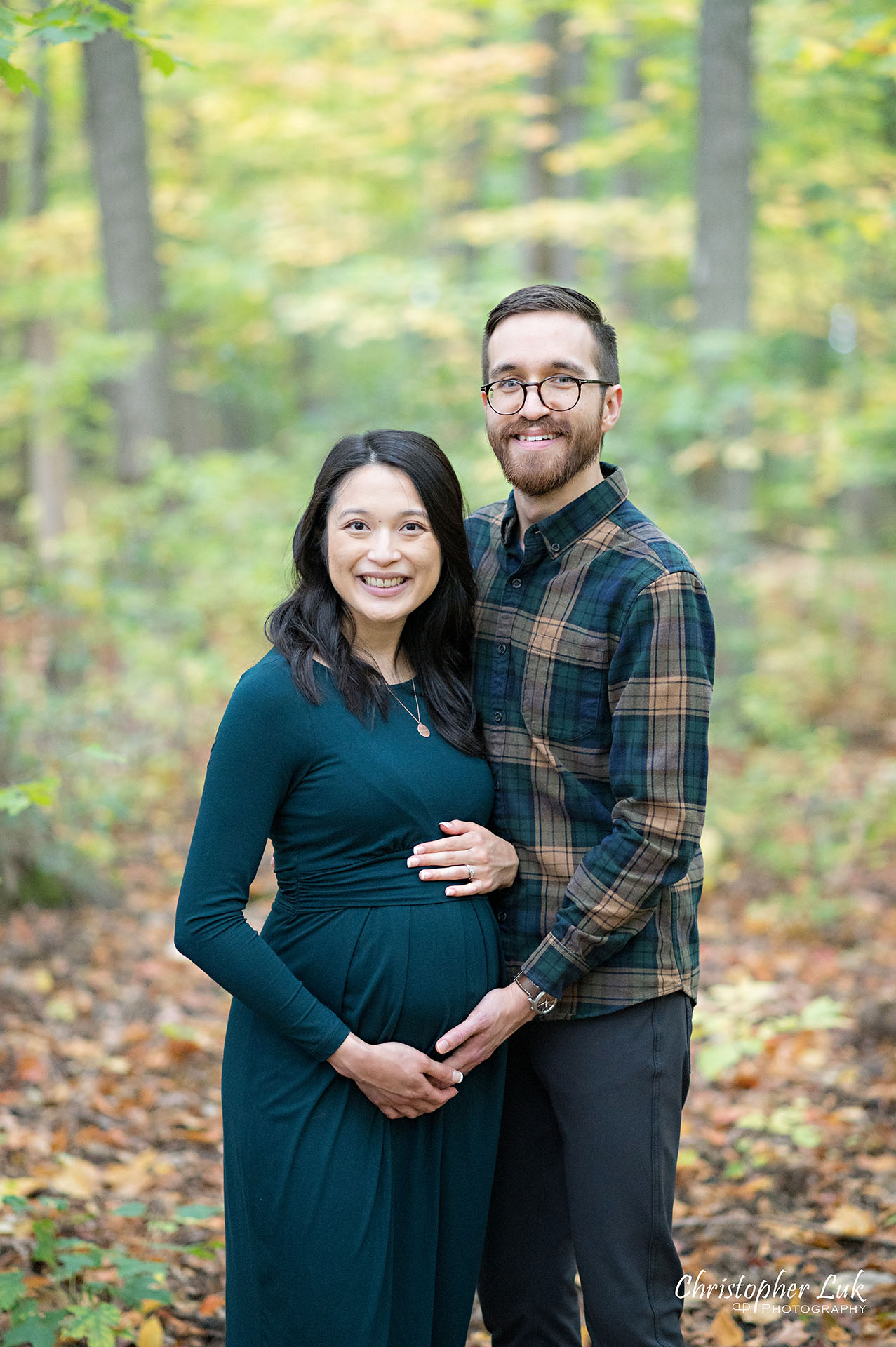 Markham Pregnancy Photos Pictures Toronto Maternity Photographer Mother Father Motherhood Fatherhood Baby Bump Candid Natural Photojournalistic Forest Trail Fall Autumn Leaves Portrait Smile