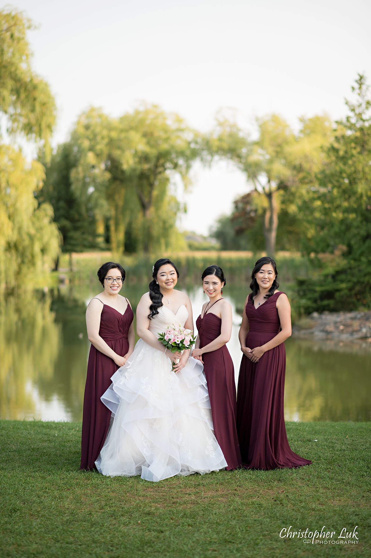 Willow Springs Winery Bride Bridesmaids Portrait Smile 