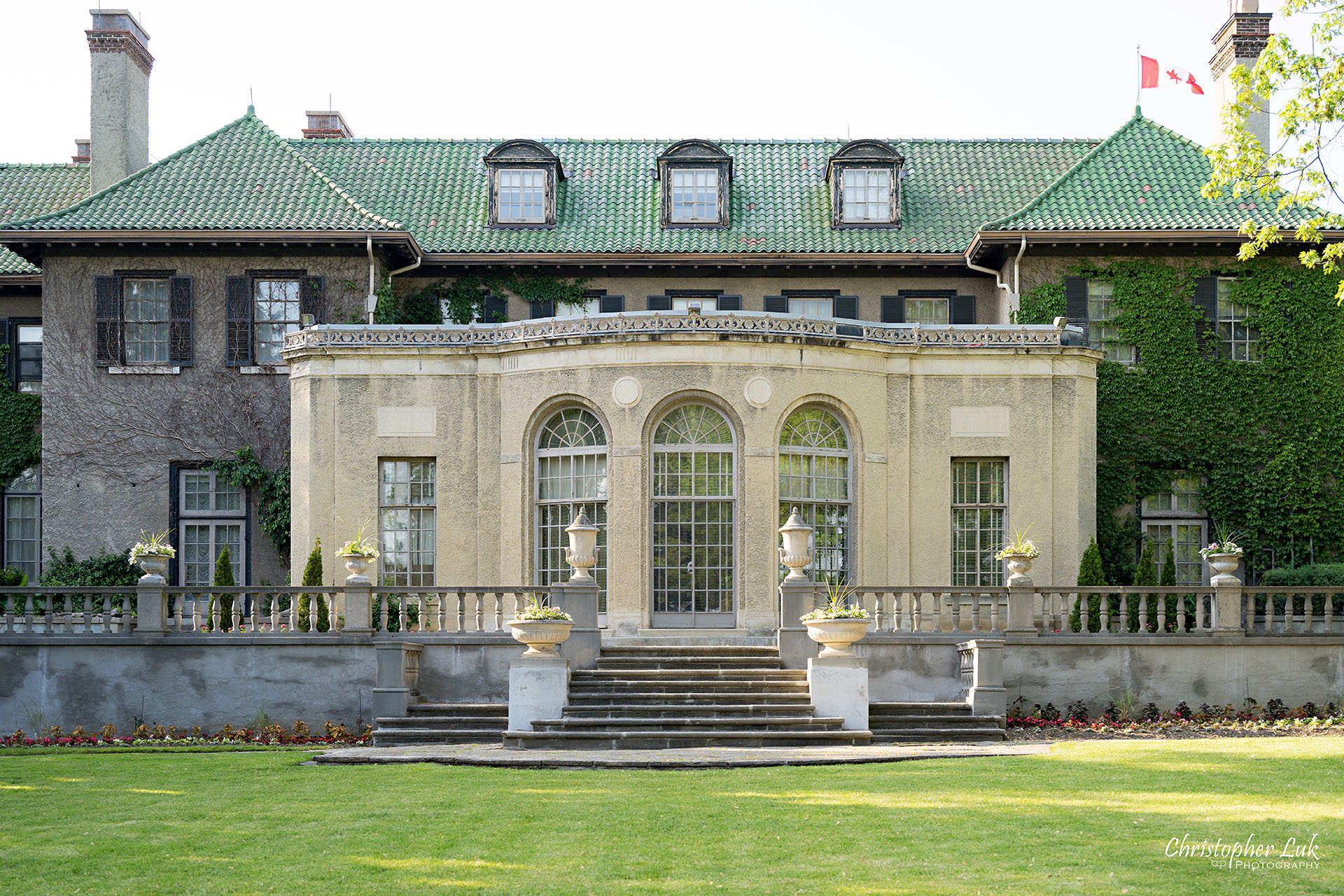 Parkwood Estate Historic Manor Wedding Event Venue Main Lawn Garden Exterior Landscape Detail