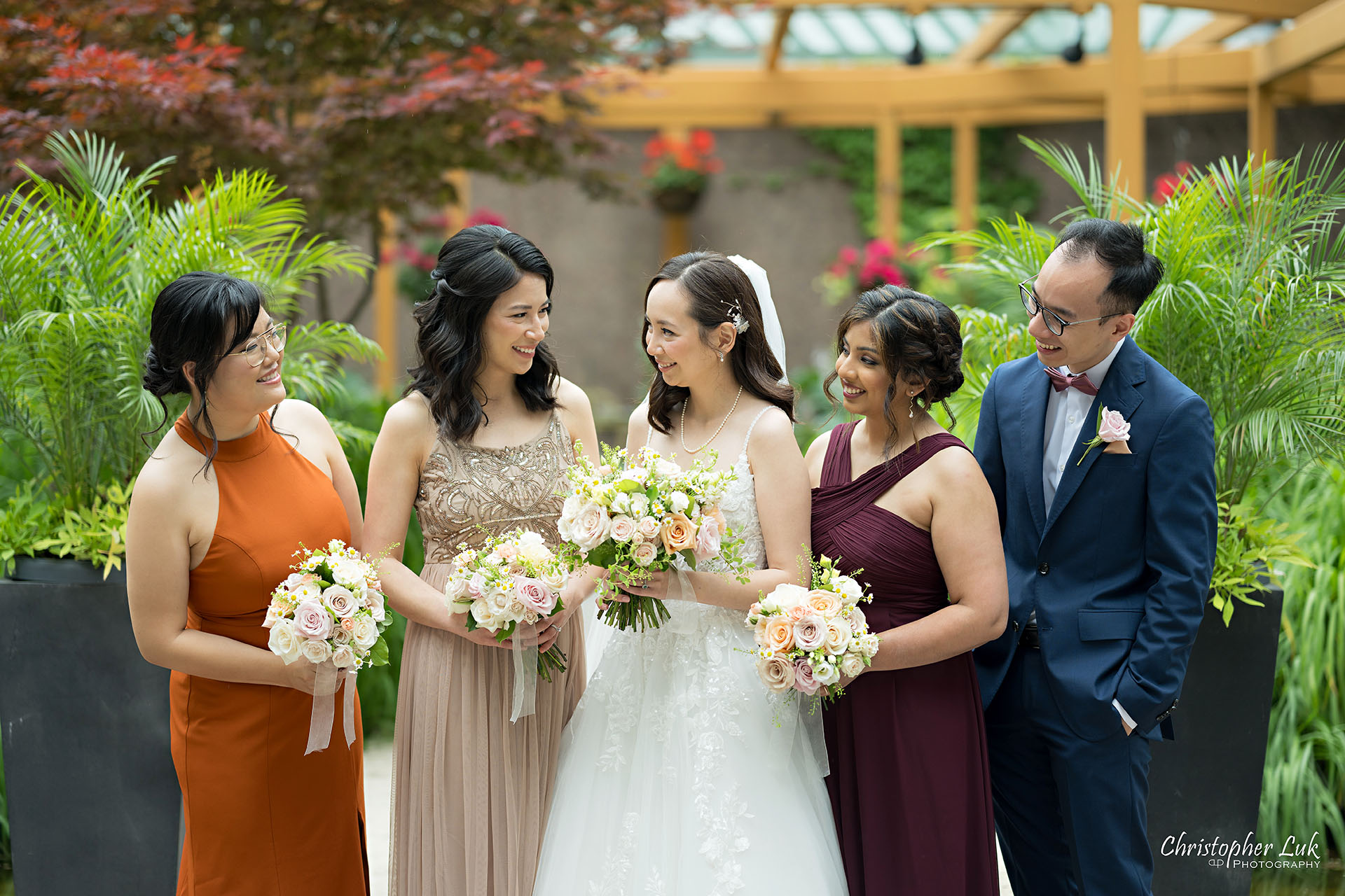 Wedding Party Bride Bridesmaids Candid Natural Photojournalistic Organic 