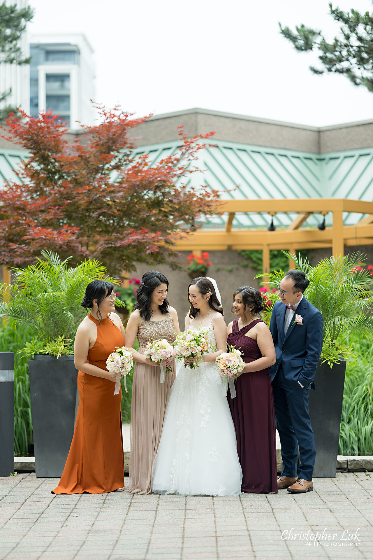 Wedding Party Bride Bridesmaids Candid Natural Photojournalistic Organic 