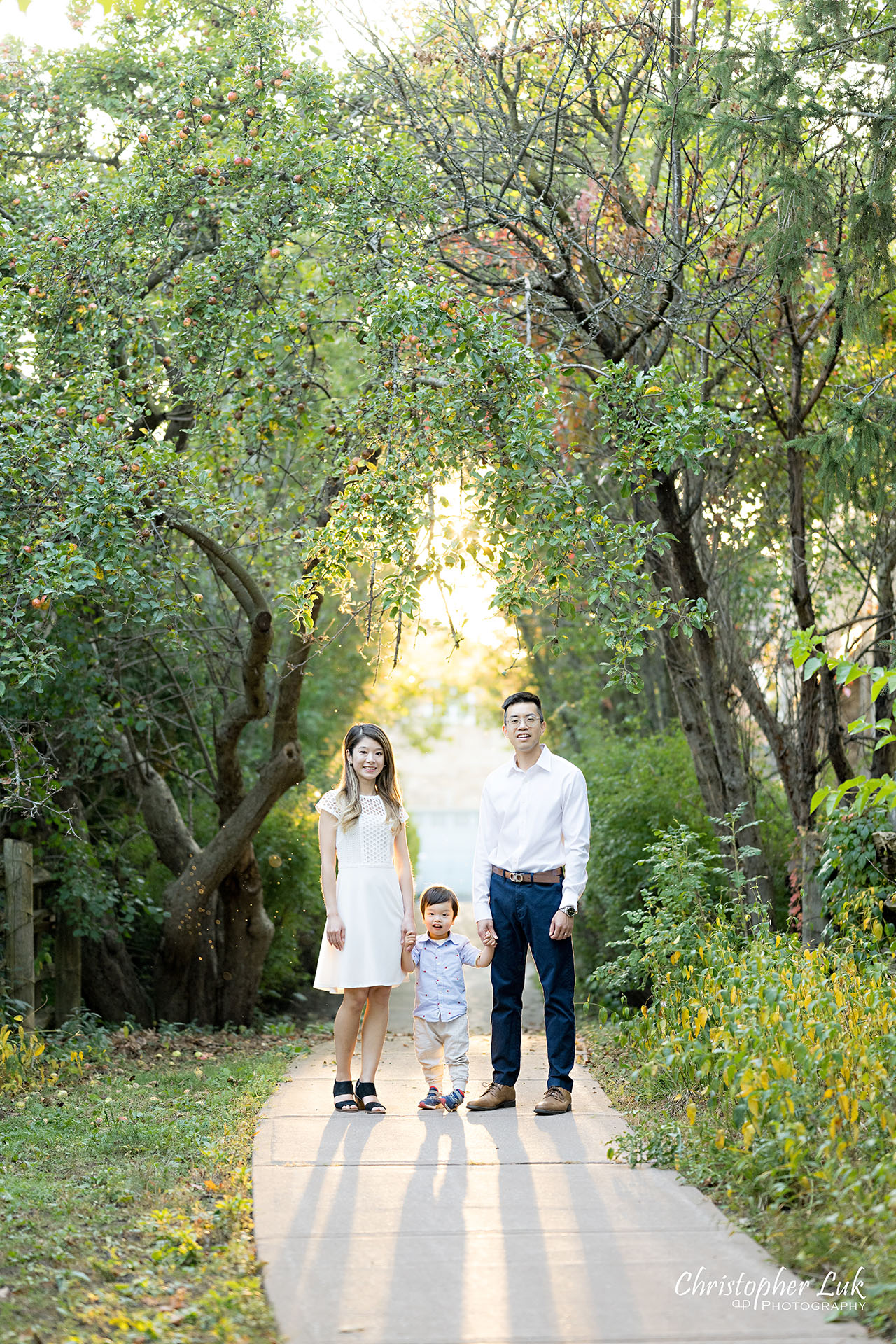Christopher Luk Markham Family Photographer Photojournalistic Candid Natural Organic Husband Wife Mom Dad Son Child Family Portrait