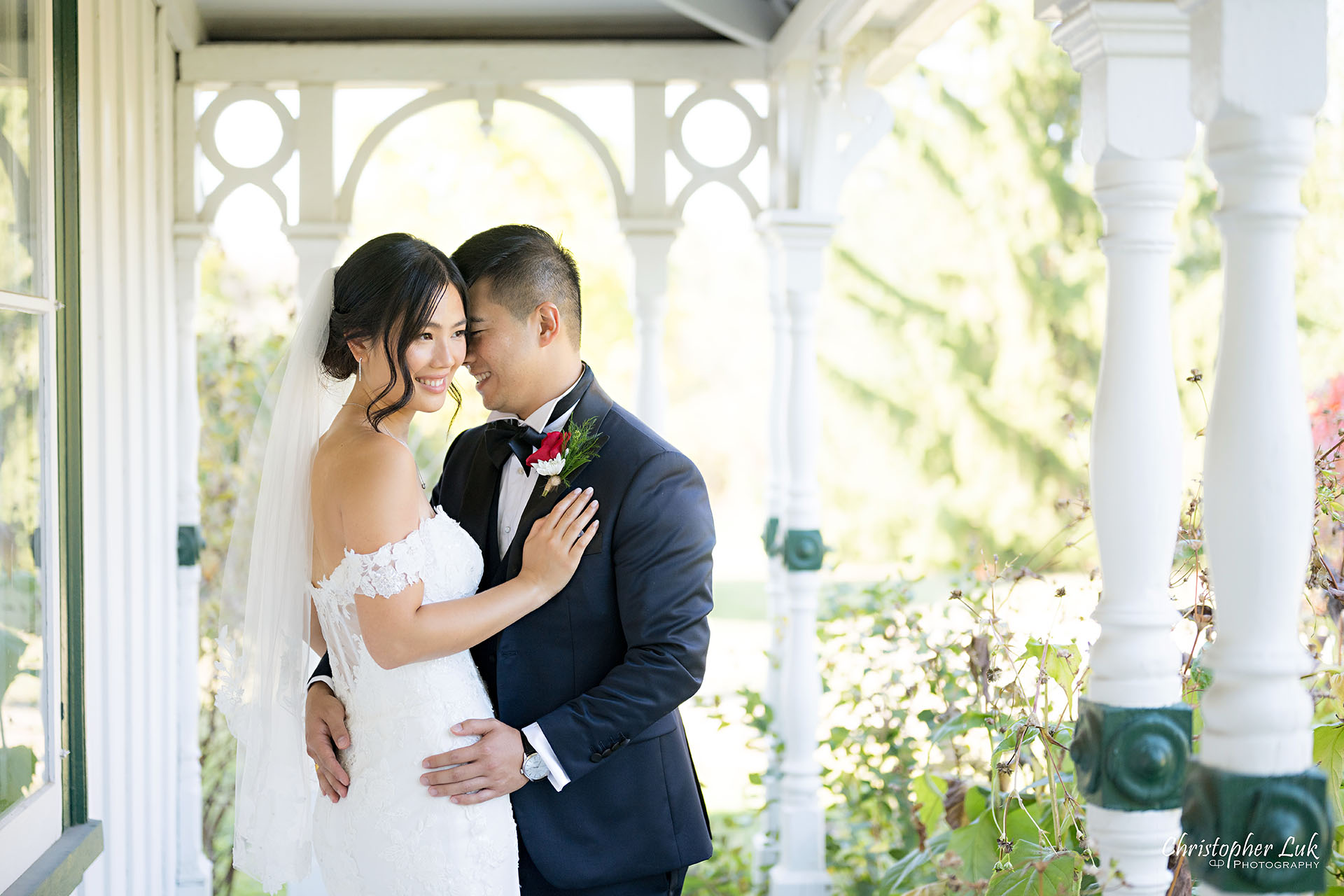 Markham Museum Burkholder House Verandah Bride Groom Natural Candid Photojournalistic Organic Moment Intimate Hug Smile Landscape