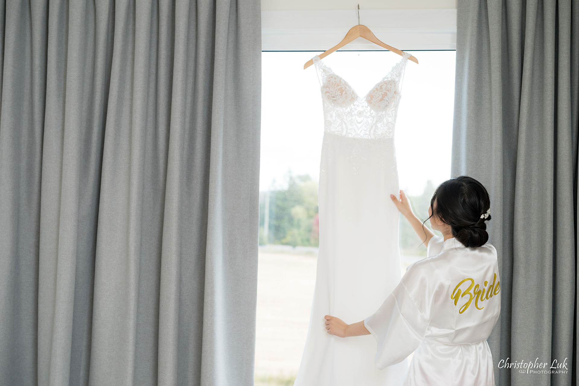 Bride Getting Ready Candid Photojournalistic Natural Organic Kara Oceane Bridal Gown Dress Silk Robe