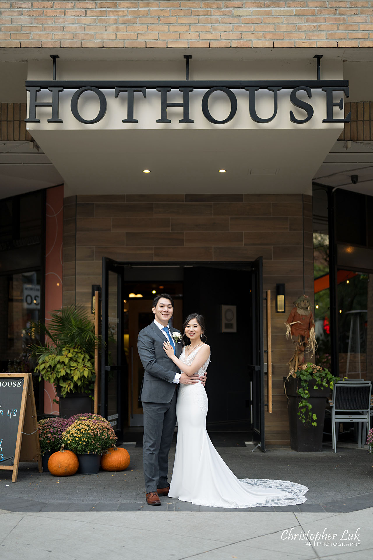 HotHouse Restaurant Wedding Main Entrance Bride Groom Portrait