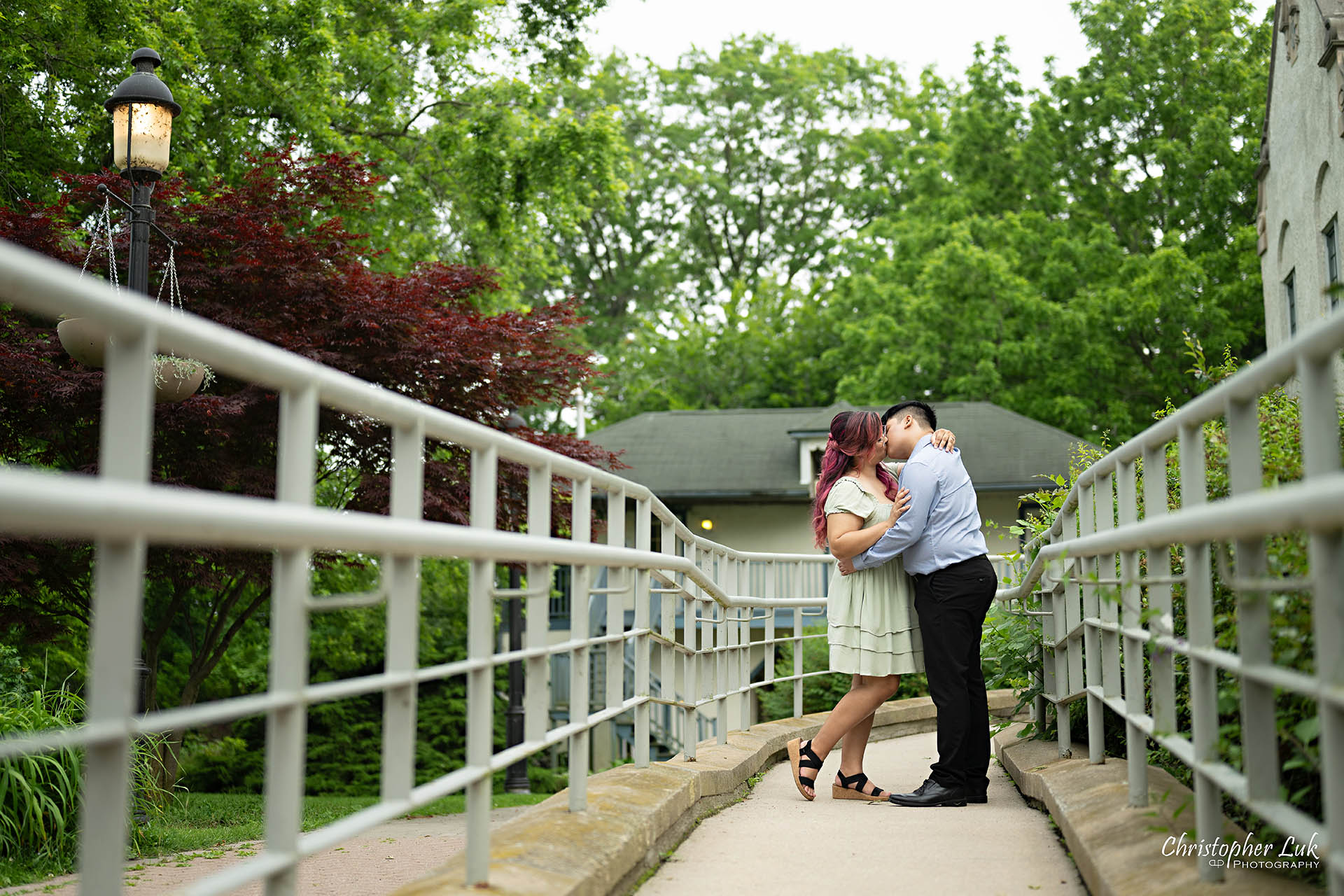 Adamson Estate Leading Lines Ramp Terrace Bride Groom Intimate Kiss Hug Candid Organic Natural Photojournalistic Landscape