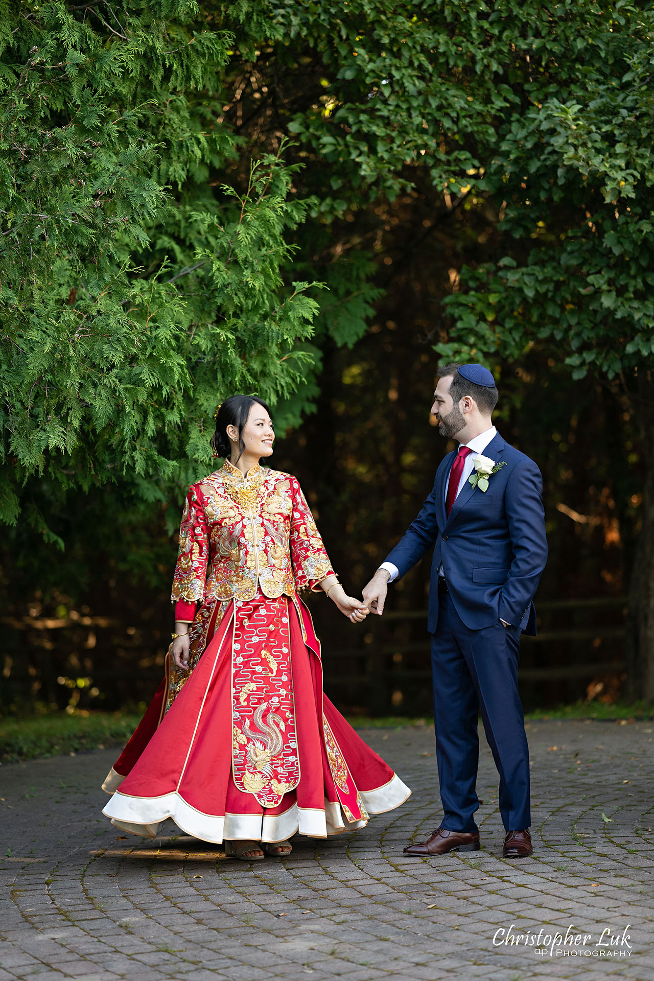 Angus Glen Golf Club Toronto Markham Wedding Chinese Tea Ceremony Traditional QiPao Kua Qua Red Dress   Portrait Candid Natural Photojournalistic Organic Bride Groom Holding Hands 