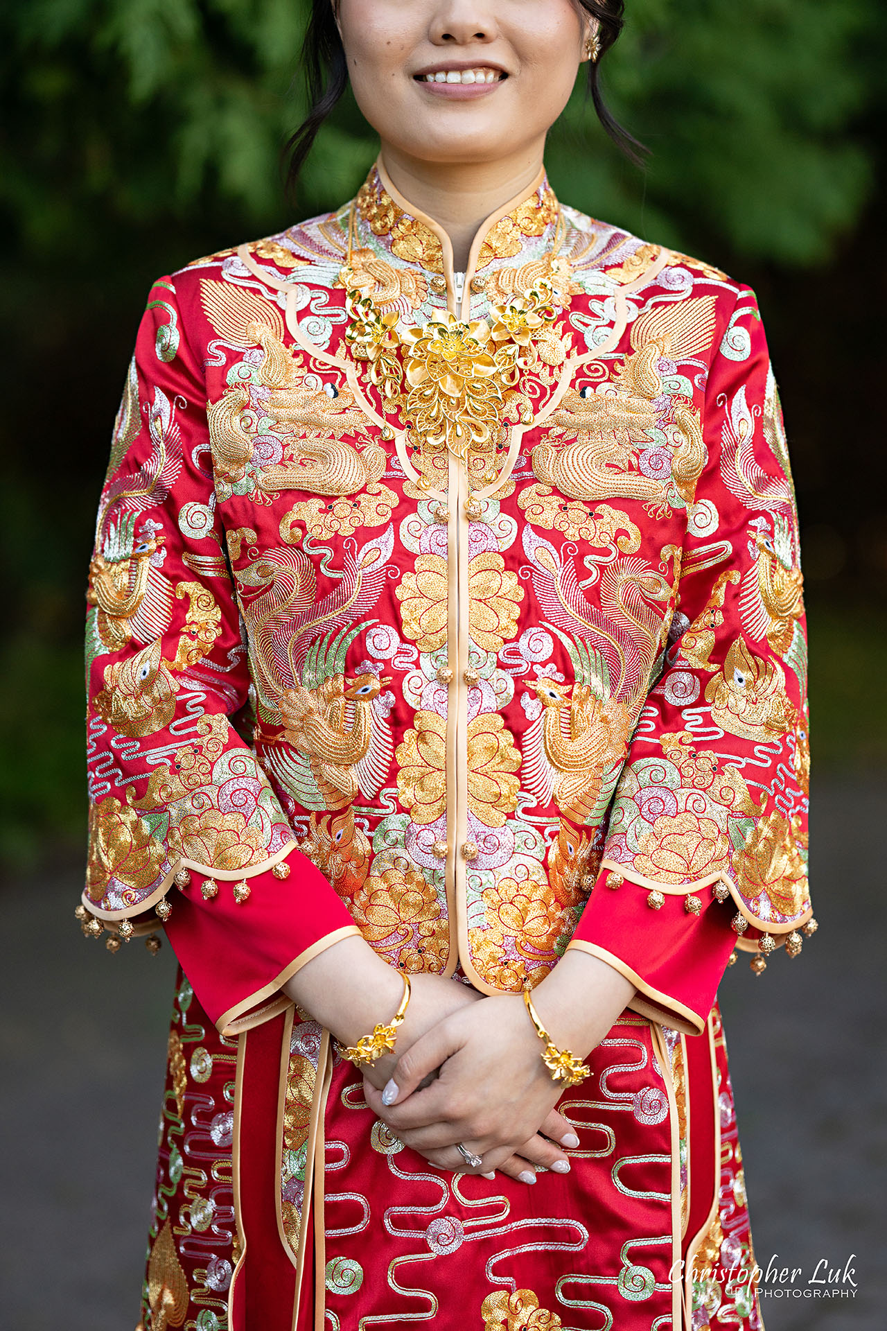 Angus Glen Golf Club Toronto Markham Wedding Chinese Tea Ceremony Traditional QiPao Kua Qua Red Dress  Gold Jewelry Jewellery Details