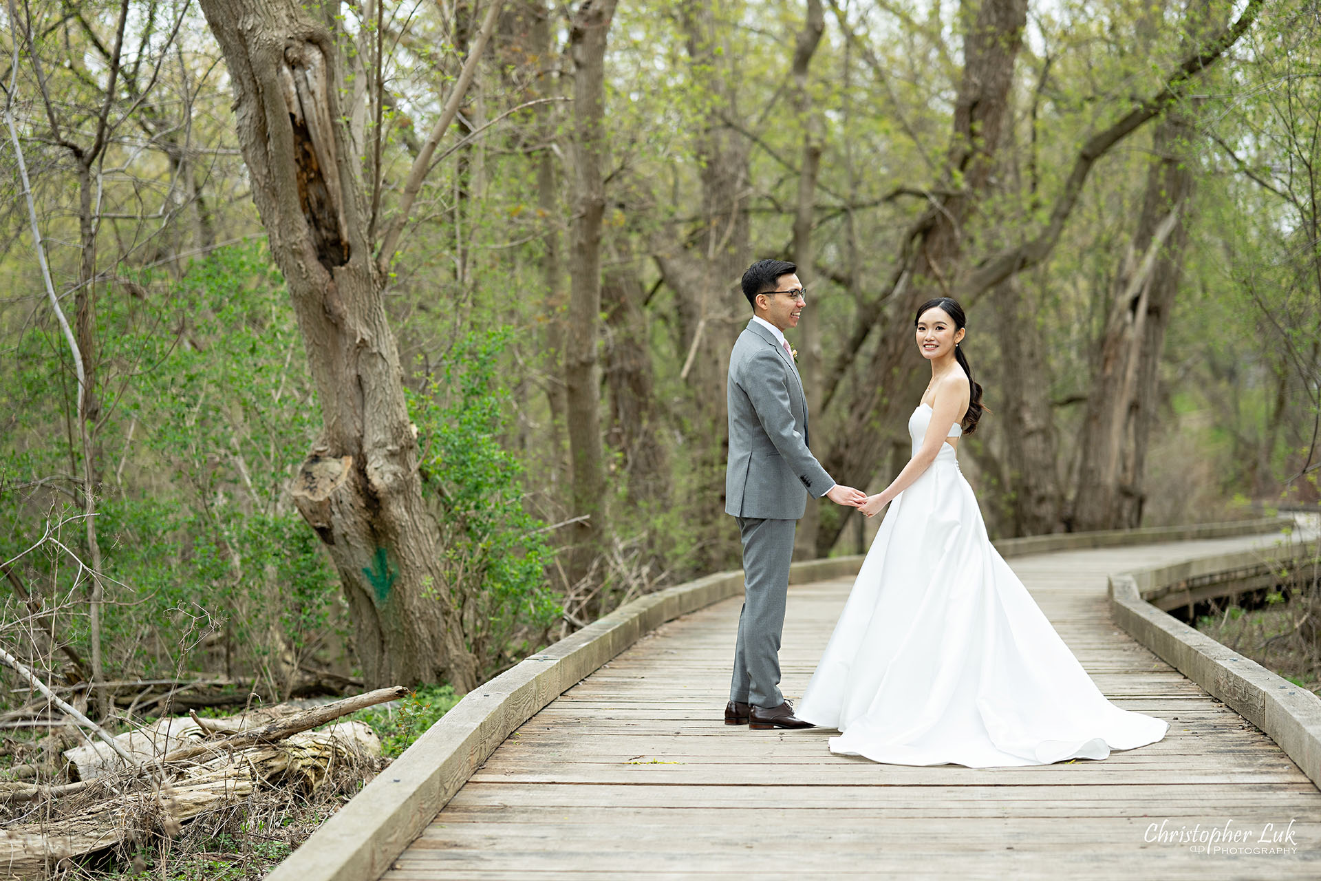 Main Street Unionville Boardwalk Bridge Walking Trail Pathway Markham Wedding Photography Bride Groom Landscape Candid Natural Organic Photojournalistic