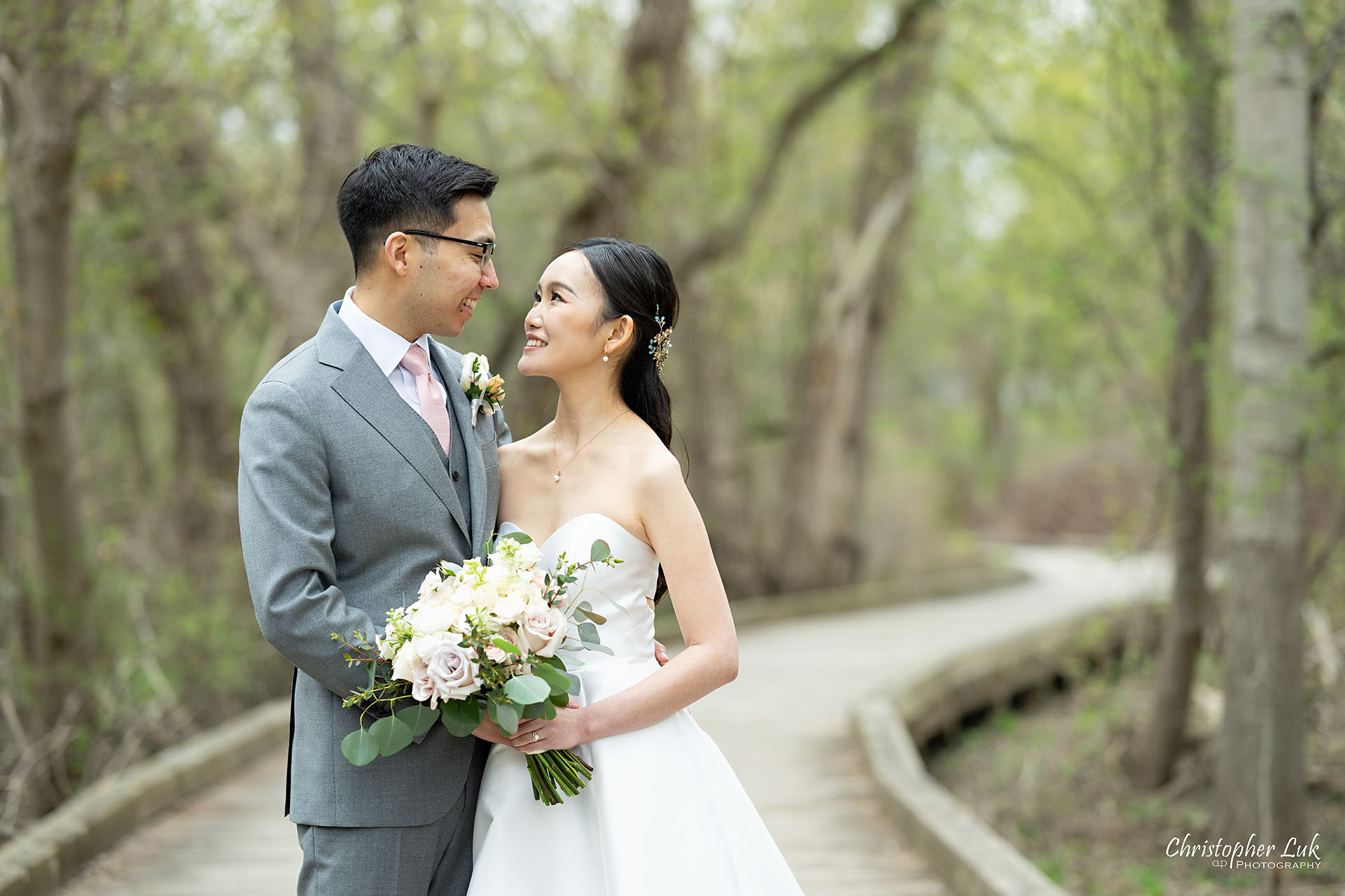 Main Street Unionville Boardwalk Bridge Walking Trail Pathway Markham Wedding Photography Bride Groom Landscape Candid Natural Organic Photojournalistic