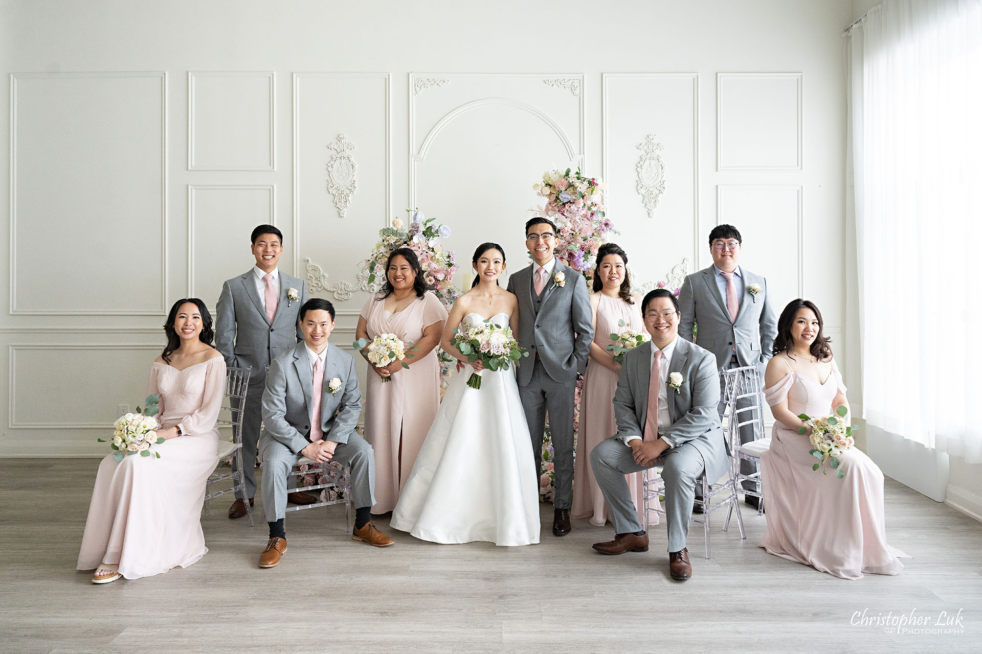 Markham Unionville Toronto Wedding Photographer Bride Groom Bridesmaids Groomsmen Stylized Bridal Party Group Photo Espace Studio Richmond Hill