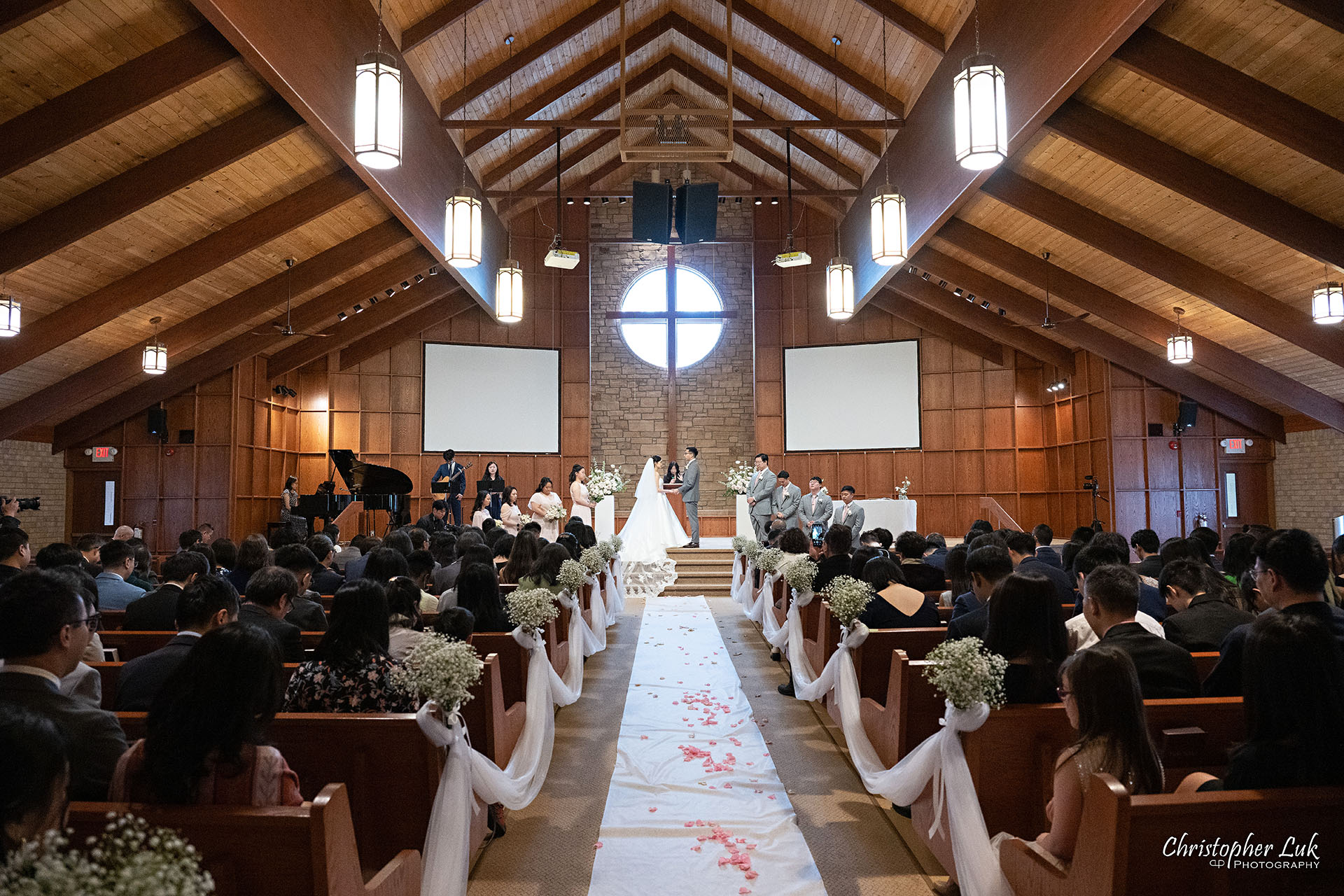 Cornerstone Chinese Alliance Church Wedding Decor Bride Groom Candid Natural Organic Photojournalistic
